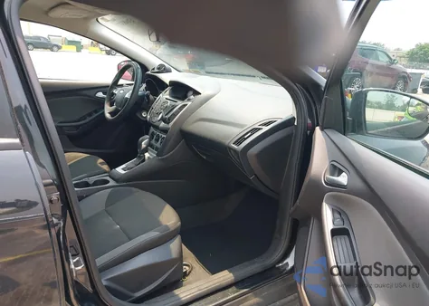 2014 Ford Focus Se z USA, uszkodzony, nr VIN 1FADP3K20EL214169